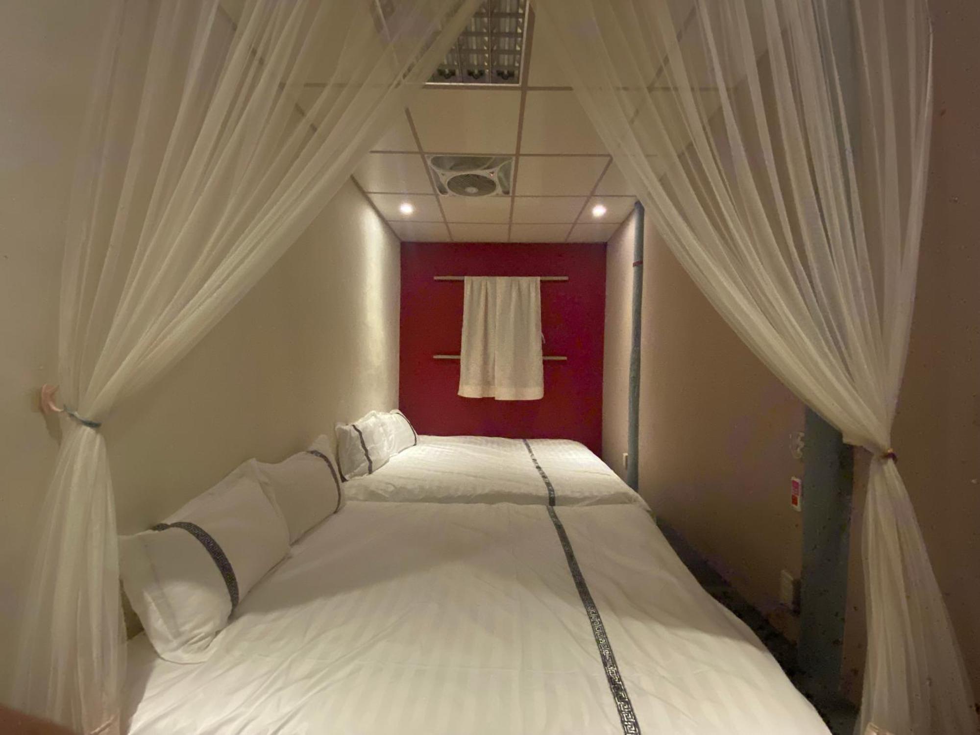 彼岸古厝民宿-包棟優先--Biiann B&B Jinning Buitenkant foto